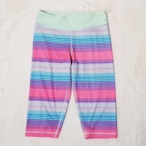 90Degree Capri Leggings Pink Green Blue S…